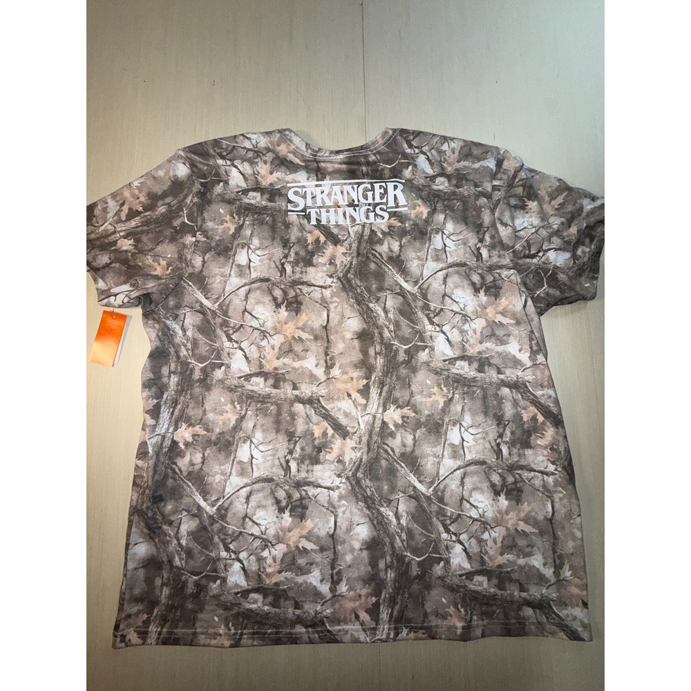 Stranger Things Mens Camo Beam Me Up This Place Sucks Graphic T-Shirt XXL - Picture 5 of 9